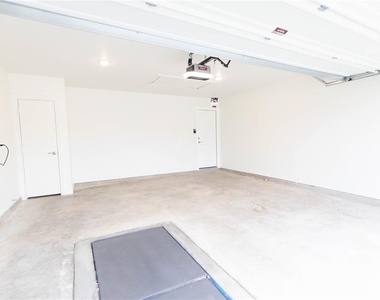 8708 Poppey Place - Photo Thumbnail 13