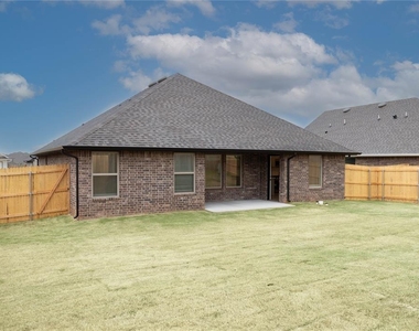 8708 Poppey Place - Photo Thumbnail 14