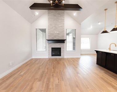 12309 Samara Drive - Photo Thumbnail 2