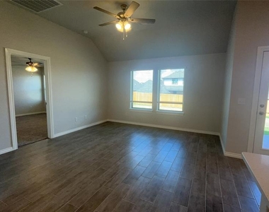 2229 Nw 170th Street - Photo Thumbnail 1
