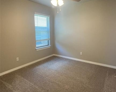 2220 Nw 170th Street - Photo Thumbnail 12
