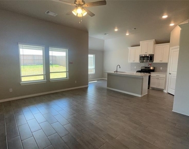 2220 Nw 170th Street - Photo Thumbnail 2