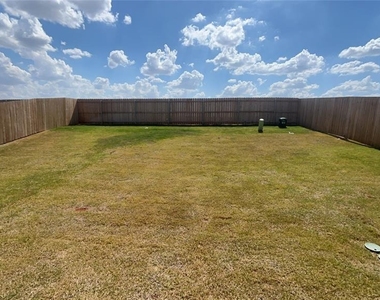 2220 Nw 170th Street - Photo Thumbnail 17