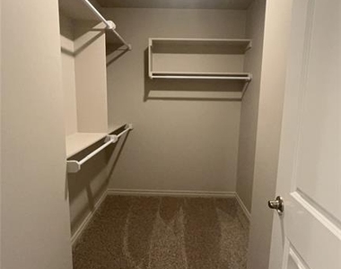 2220 Nw 170th Street - Photo Thumbnail 9