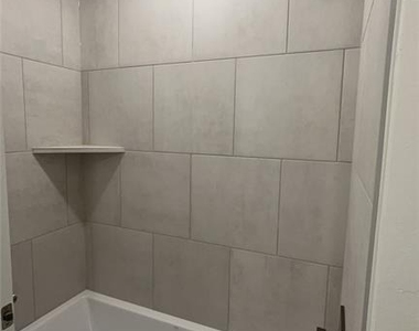 2216 Nw 170 Street - Photo Thumbnail 8