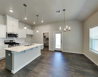7001 Elk Canyon Road - Photo Thumbnail 8