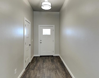7001 Elk Canyon Road - Photo Thumbnail 3