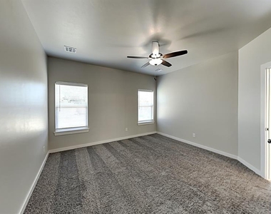 7001 Elk Canyon Road - Photo Thumbnail 11