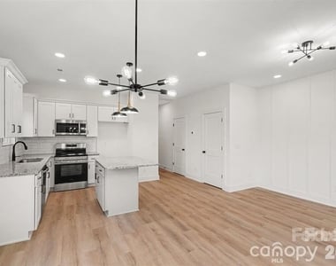 7523 Lawyers Road - Photo Thumbnail 5