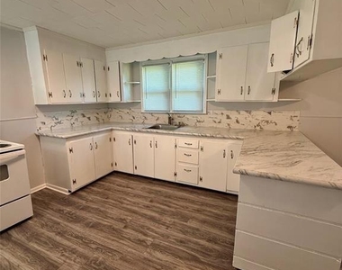 199 West View Street - Photo Thumbnail 7