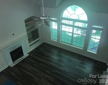3400 Pasture View Court - Photo Thumbnail 18
