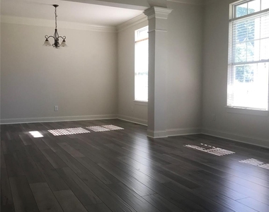 3400 Pasture View Court - Photo Thumbnail 6