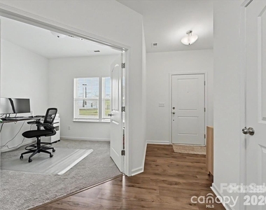 5125 Arbordale Way - Photo Thumbnail 9