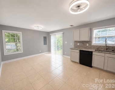 4653 Perkins Road - Photo Thumbnail 9