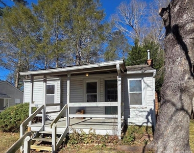 102 Malvern Drive - Photo Thumbnail 1