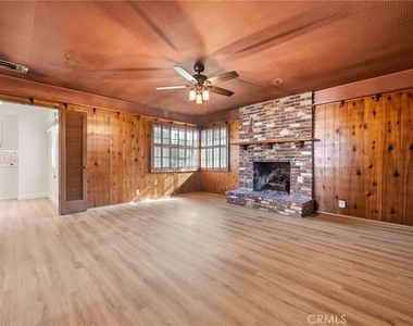 1033 Encino - Photo Thumbnail 25