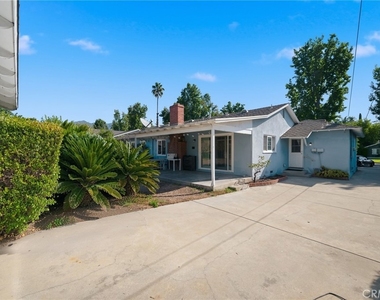 1033 Encino - Photo Thumbnail 29