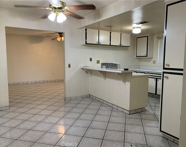 1424 Lynwood Way - Photo Thumbnail 1