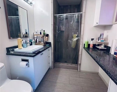 1480 Atterbury - Photo Thumbnail 14