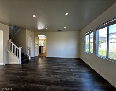 7617 Potter Valley Drive - Photo Thumbnail 2
