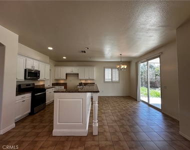 7617 Potter Valley Drive - Photo Thumbnail 7