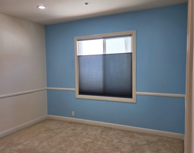 17568 Cloverdale - Photo Thumbnail 23