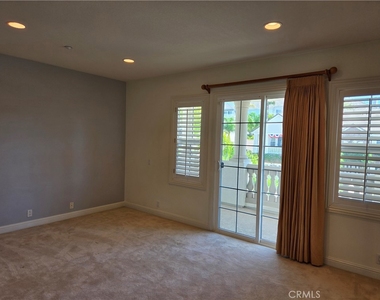 17568 Cloverdale - Photo Thumbnail 20