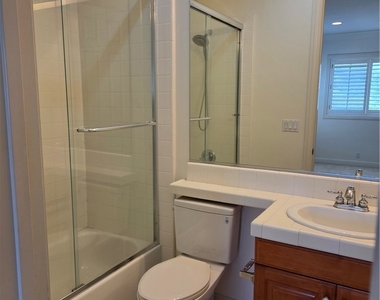 17568 Cloverdale - Photo Thumbnail 18