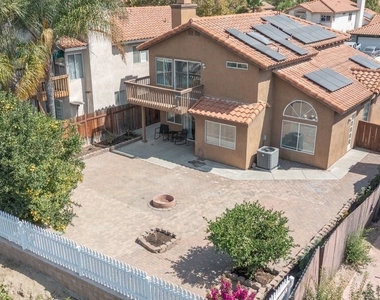 25077 Via Las Lomas - Photo Thumbnail 13