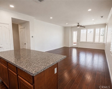 28267 N Via Sonata Drive - Photo Thumbnail 11