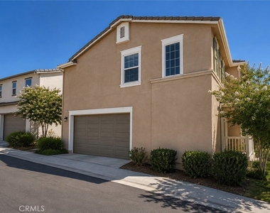 28267 N Via Sonata Drive - Photo Thumbnail 4