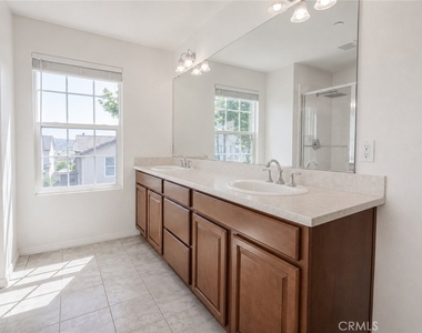 28267 N Via Sonata Drive - Photo Thumbnail 21