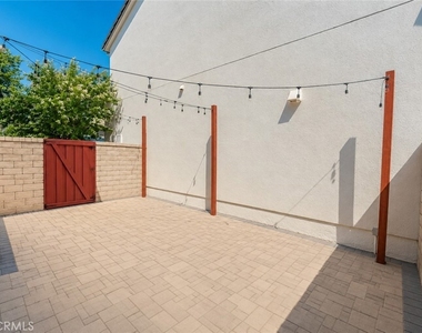 28267 N Via Sonata Drive - Photo Thumbnail 15