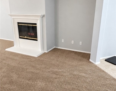2525 Wicopy Court - Photo Thumbnail 14