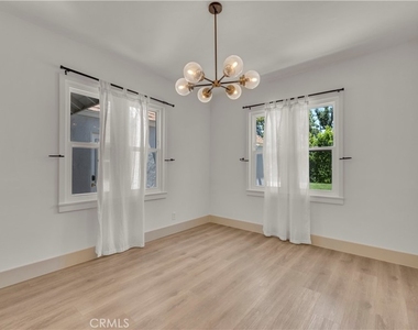 11944 Hesby Street - Photo Thumbnail 18