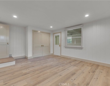 11944 Hesby Street - Photo Thumbnail 29