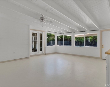 11944 Hesby Street - Photo Thumbnail 35
