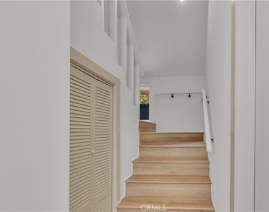 11944 Hesby Street - Photo Thumbnail 37
