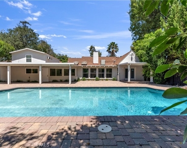 11944 Hesby Street - Photo Thumbnail 47