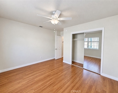 1126 Elm Avenue - Photo Thumbnail 10