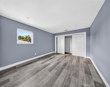 1175 N Alexandria Avenue - Photo Thumbnail 19