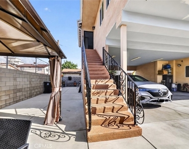 1175 N Alexandria Avenue - Photo Thumbnail 1