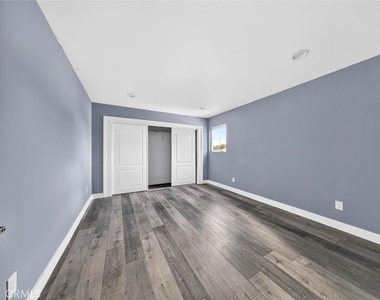 1175 N Alexandria Avenue - Photo Thumbnail 22