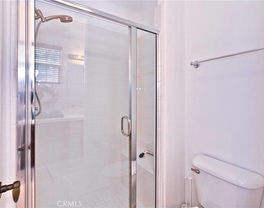 134 Tesori Drive - Photo Thumbnail 32