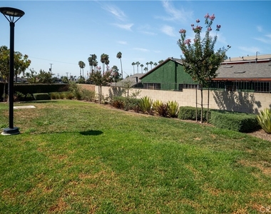 14051 Diamond Lane - Photo Thumbnail 45