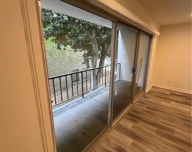 280 Molino - Photo Thumbnail 30