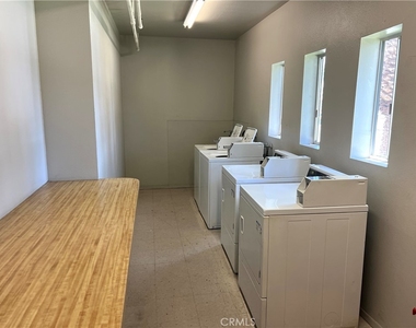 4307 W 142nd Street - Photo Thumbnail 15