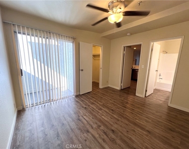 4307 W 142nd Street - Photo Thumbnail 8