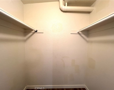 4307 W 142nd Street - Photo Thumbnail 12