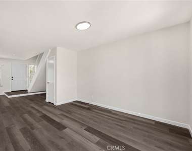 2406 Allegheny Way - Photo Thumbnail 6